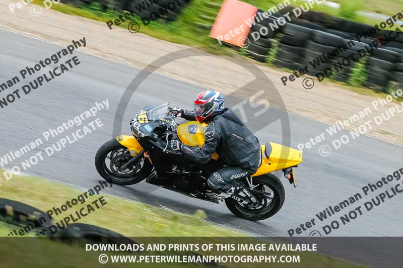 enduro digital images;event digital images;eventdigitalimages;lydden hill;lydden no limits trackday;lydden photographs;lydden trackday photographs;no limits trackdays;peter wileman photography;racing digital images;trackday digital images;trackday photos